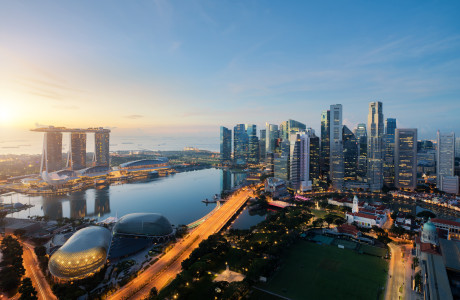 The Singapore skyline in the twilight.