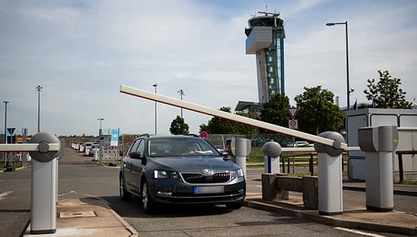 Parkplatz am Flughafen
