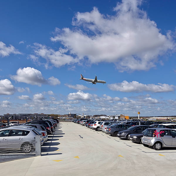 Günstiger Parken Am Flughafen Tegel Site Billiger.de www.easyairportparking.de