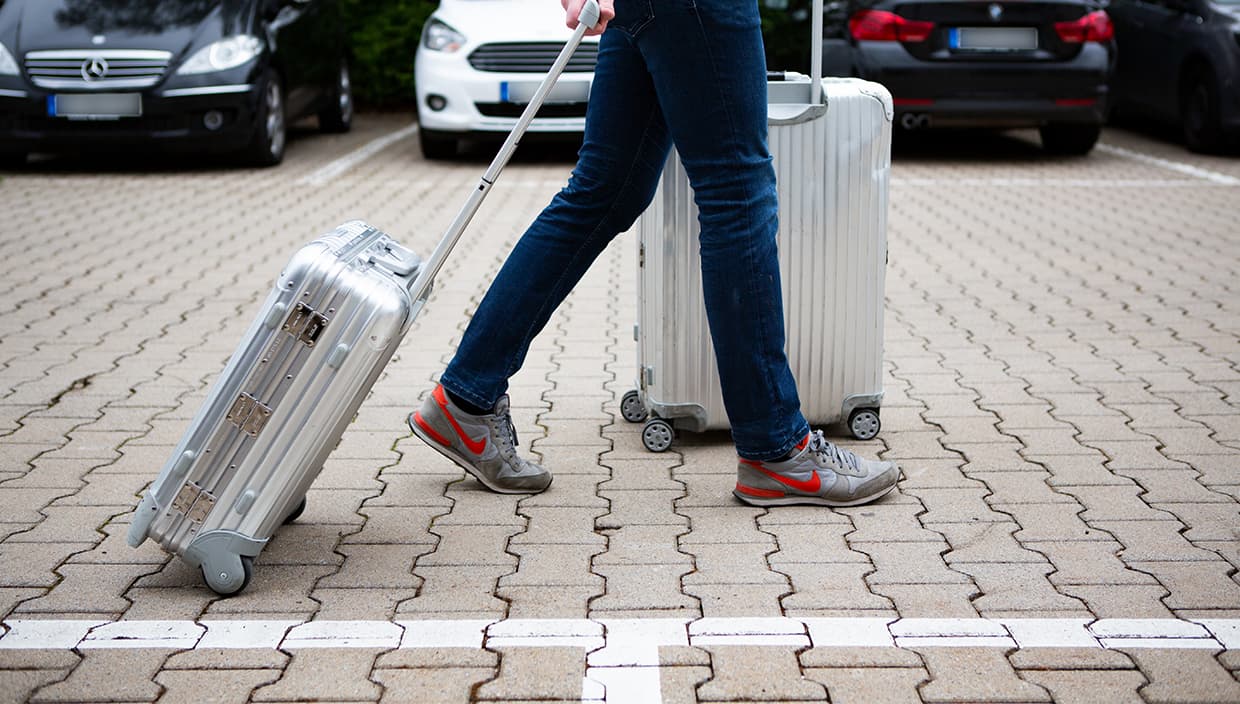 Flughafen Frankfurt Hahn Kurz Parken Um Jemanden Abzuholen www.easyairportparking.de